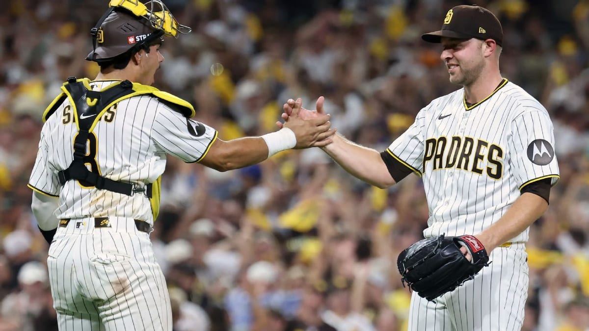 Cronenworth și King păstrează speranța Padres în NLDS cu victoria 4-3 asupra Brewers