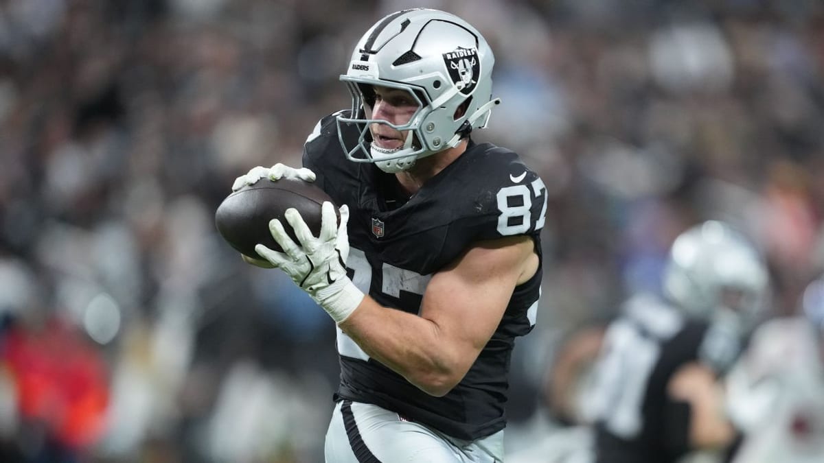 Michael Mayer primește prelungire de 45 de milioane de dolari și devine titular la Raiders